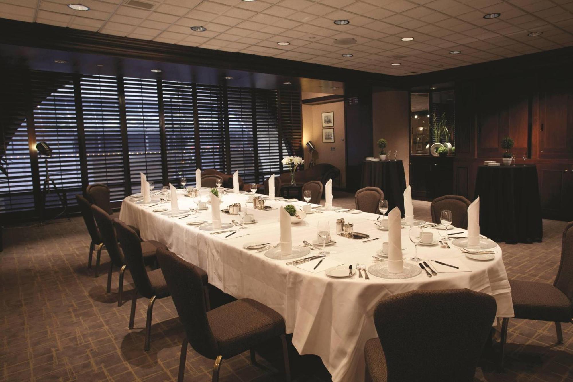 Metropolitan Hotel Βανκούβερ Εξωτερικό φωτογραφία